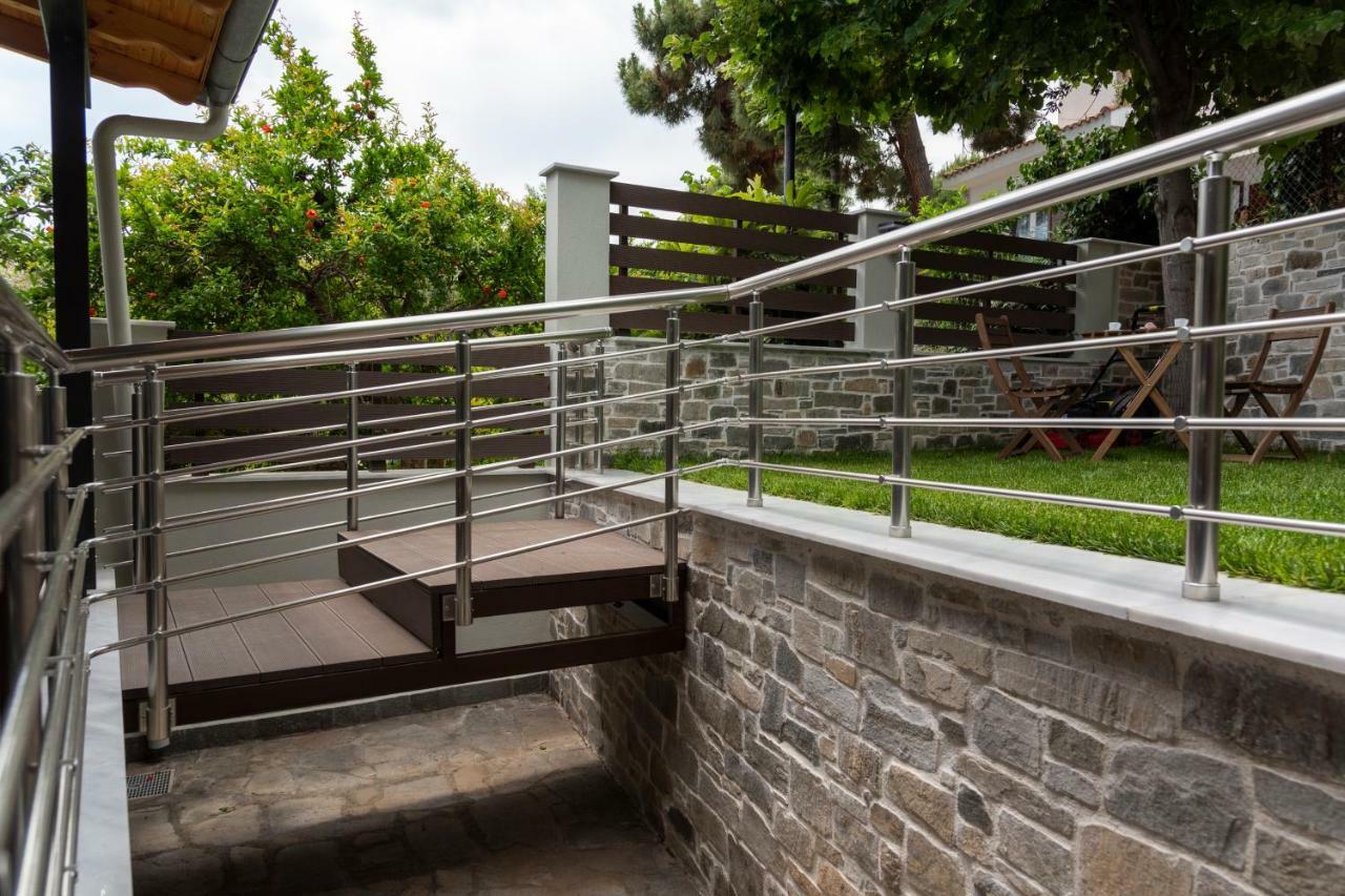 Cavas Luxury Apartments Nea Iraklitsa Exterior foto